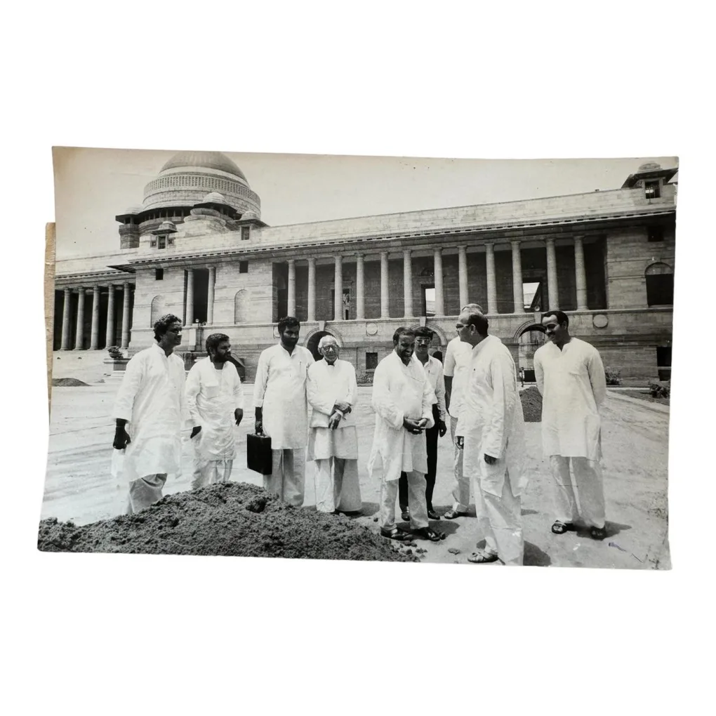 P47 - India original vintage photograph Political Series Unique and Rare