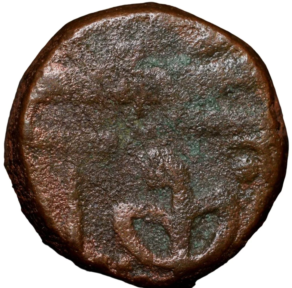 Copper Coin of Ratlam State 'Raej' Issue(1800 AD) with Floral Bud Ty.132