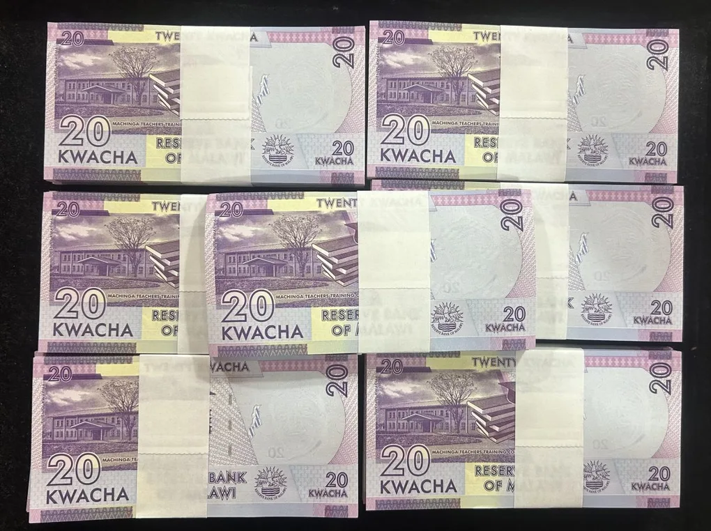 Malawi 20 kwacha serial packet 100 note buyer will receive 1 packet different serial number packet