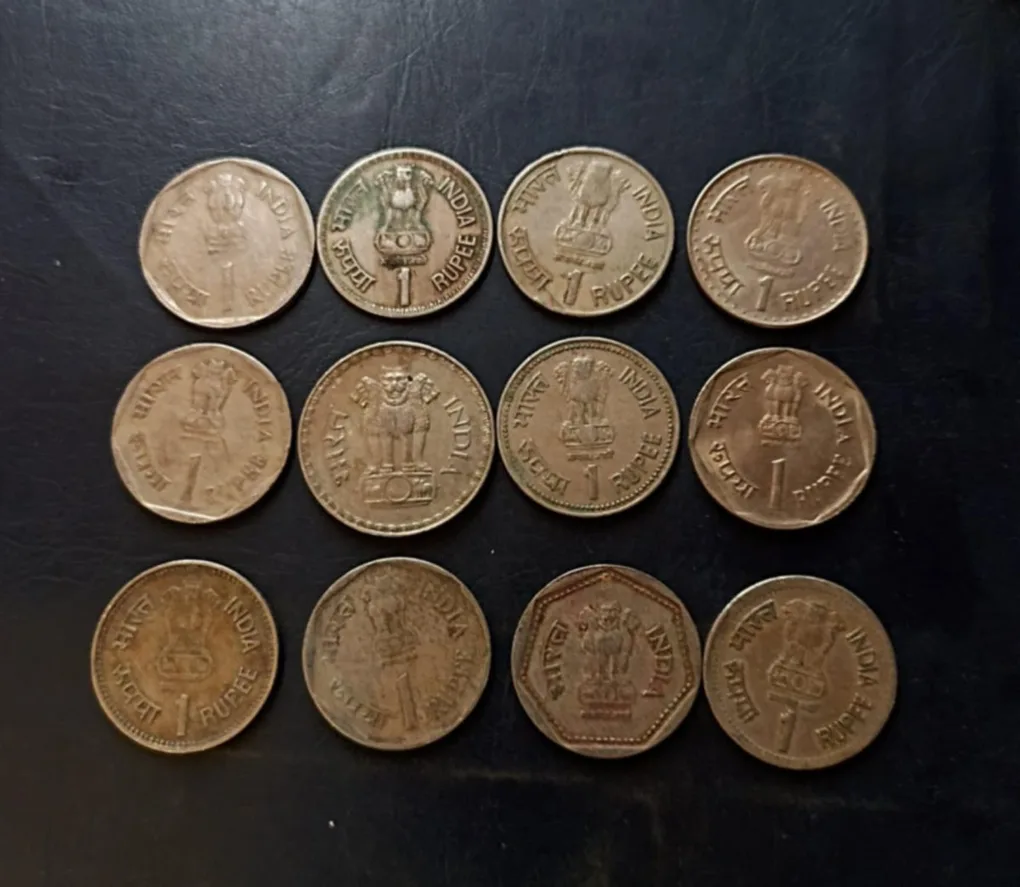 Indian comerative coins Set of 12 pieces with different backside of ₹1 denomination issued after India's independence Metal:Nickel Same and similar set are available
