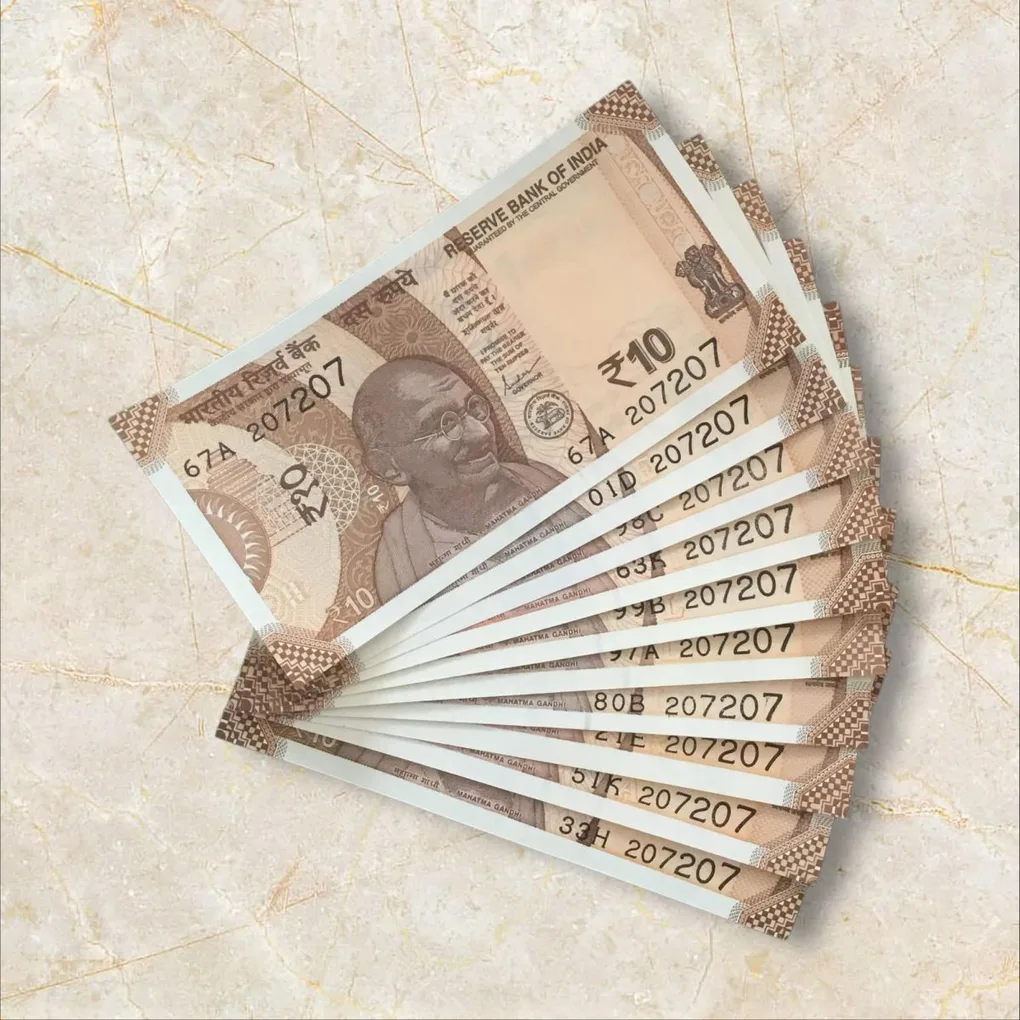 Rs 10/- India Bank Note Semi Fancy 10 Note Same Number Set 207207 Unique and Rare