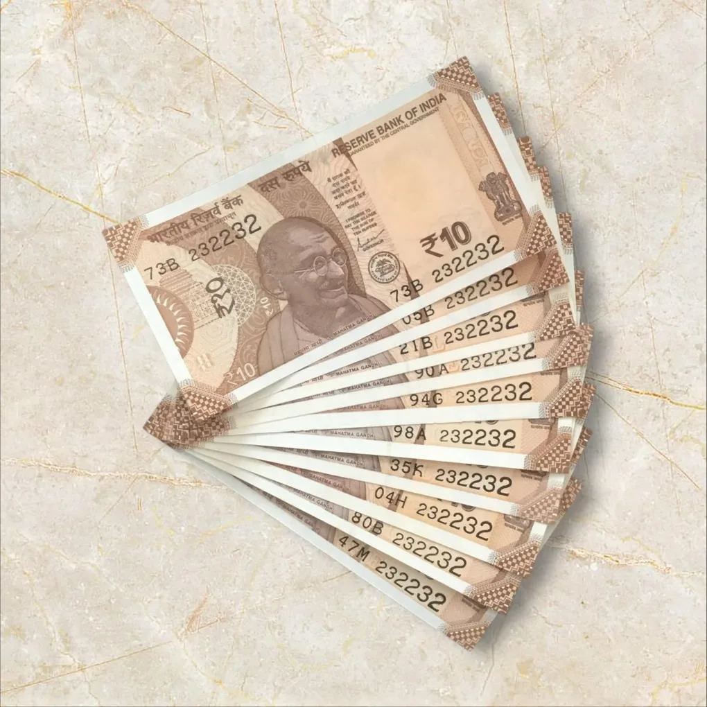 Rs 10/- India Bank Note Semi Fancy 10 Note Same Number Set 232232 Unique and Rare
