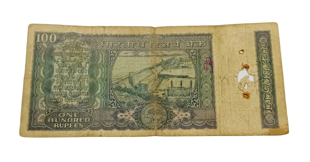 100 Rupees Old White Strips Samll DAM Issue I.G Patel with Semi-Fancy + Low [0-000998] Serial Number Used Condition.