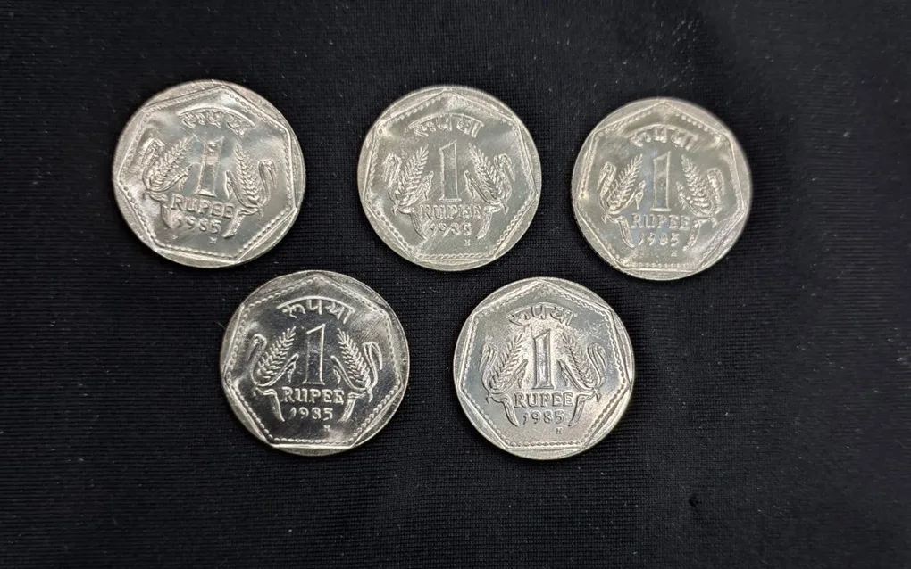 1 Rupee 1985 H Mint MARK BUNC Condition BEST Condition Coin 5 Coin Set