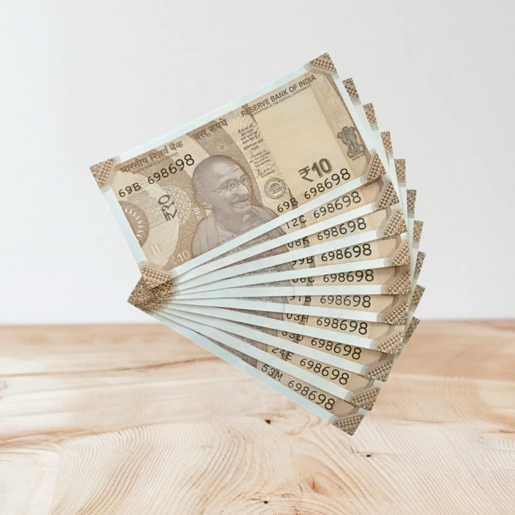 Rs 10/- India Bank Note Semi Fancy 10 Note Same Number Set 698698 Unique and Rare