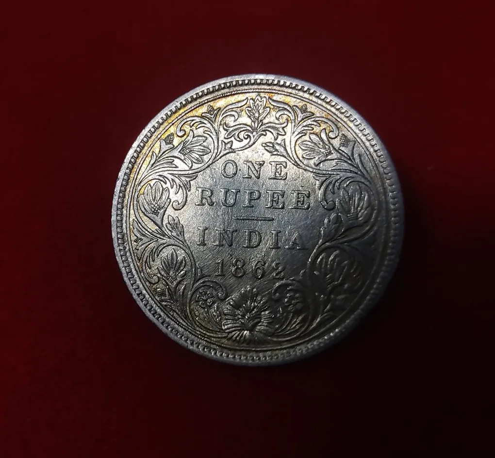 One rupees silver coin 1862 Victoria Empress