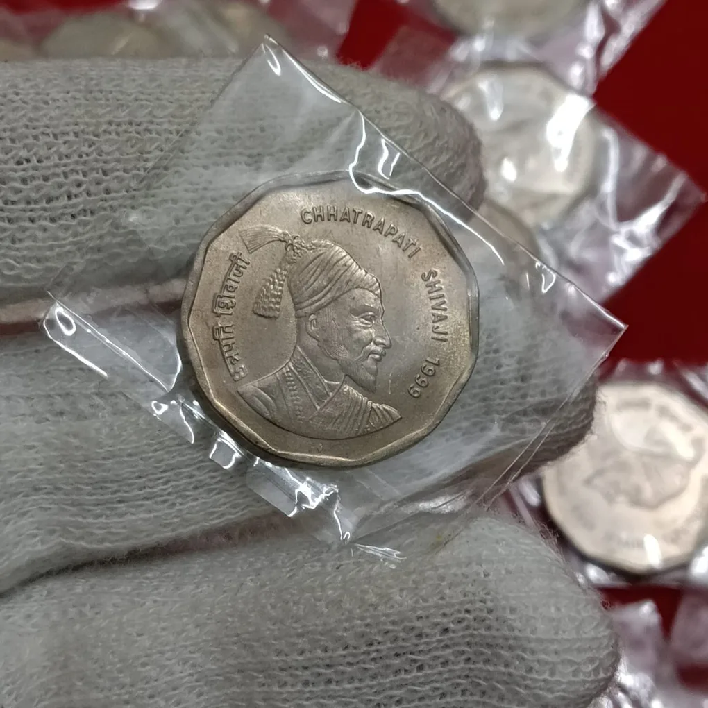 Two Rs Scare Coin Chatrapati Shivaji Maharaj ji 1999 Gem Ultra Bunc Condition Coin Bombay Mint