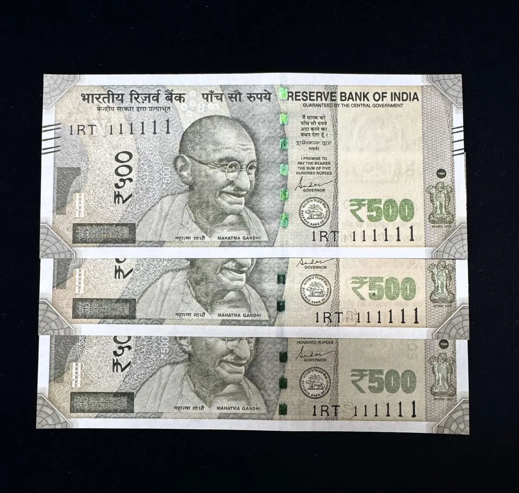 Rs 500 Twin Set Gem Unc Very Unique Bank Note Set Super Solid Number 1RT 111111 TRIO