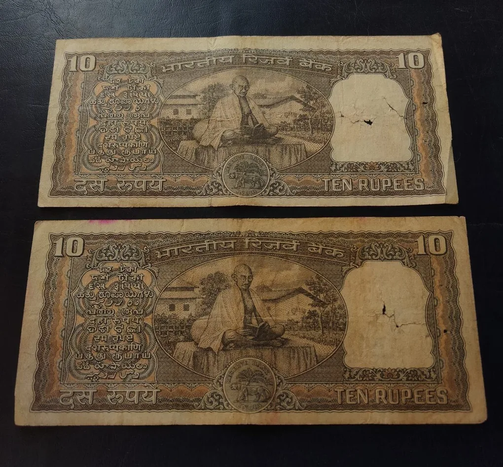 Reserve Bank of India 2 different signature 10 ruppee notes BN Adarkar and L.K.jha Back side mahatma gandhi Excellent condition rare note Same and similar piece available