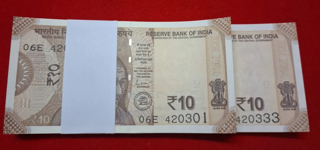 10 Rupee Packet Starting 420 CHOR Number GEM UNC Condition Packet