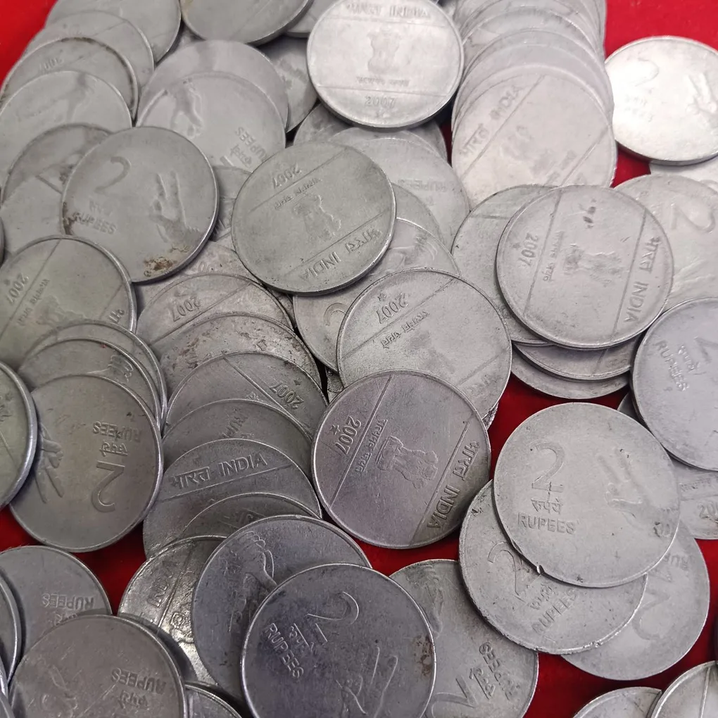 Two Rs Defenitive Coin 2007 Year Hyderabad Mint 100 Pcs Given