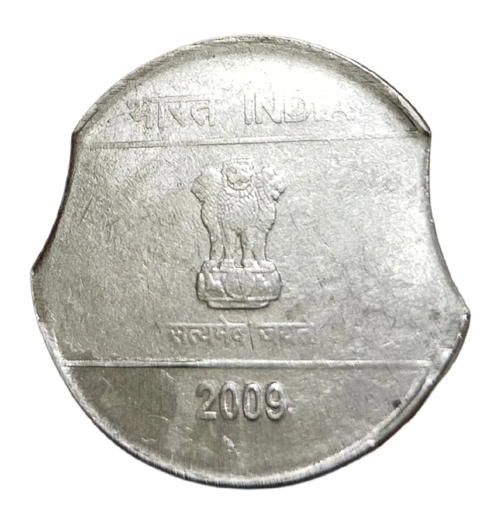 One Rupee & Two Rupees Fss Mudra Series Double Curve CLIP CUT Error Set 2 Coins are in Collectable Grades.