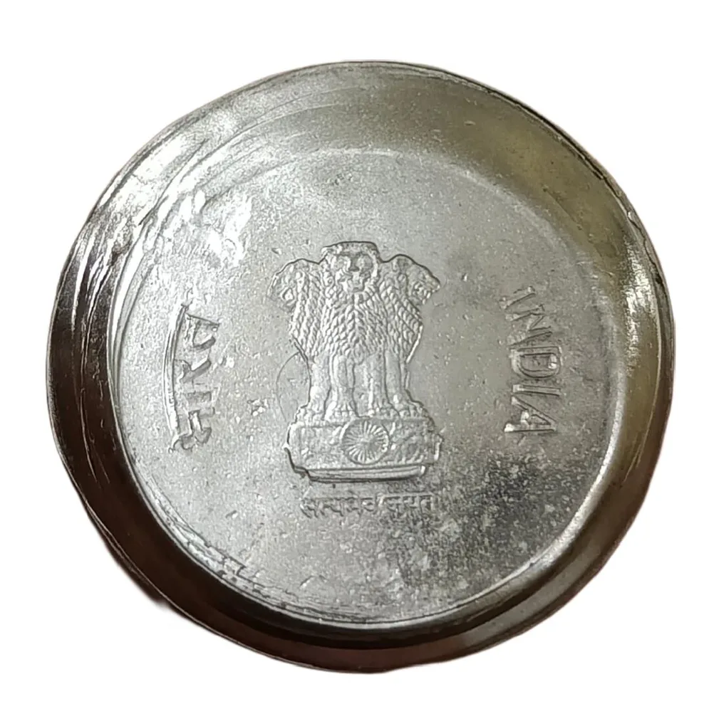 2 Rupees Fss New Issue Year 2019 Small Lion Die Capped, Struck Through Multiple Strikes Error **Scare** UNC Grade.