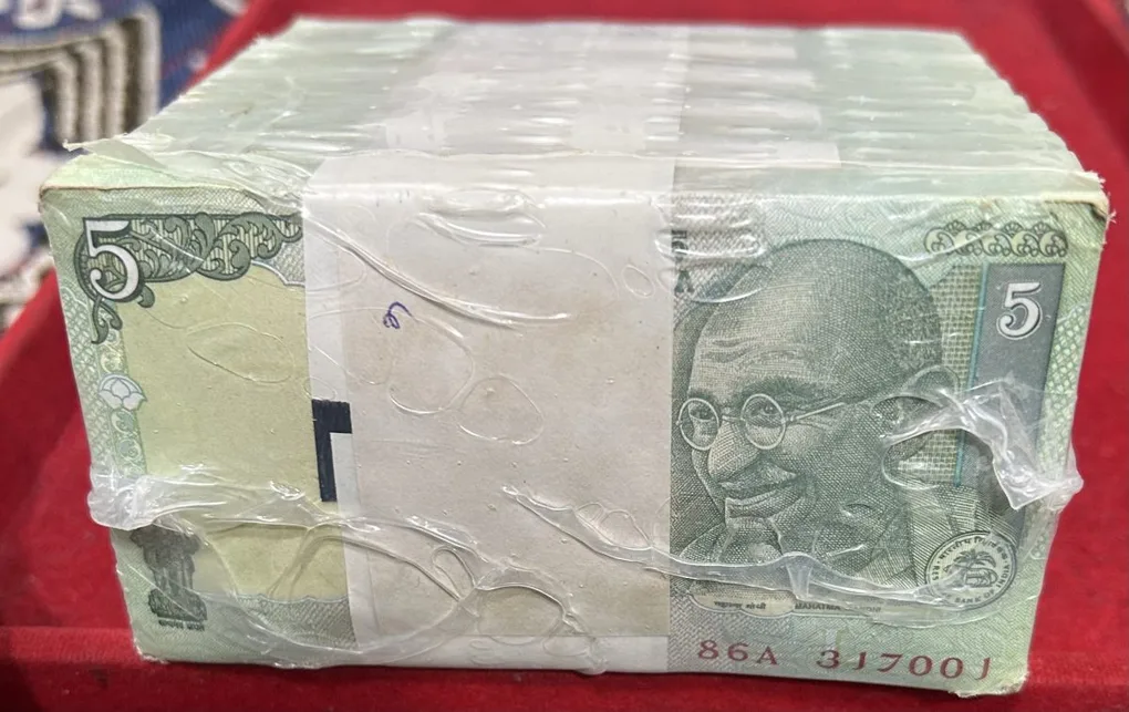 5 Rupees Sealed Mint Pack RIM UNC Lowest Price (1000 Note Pack ) RIM