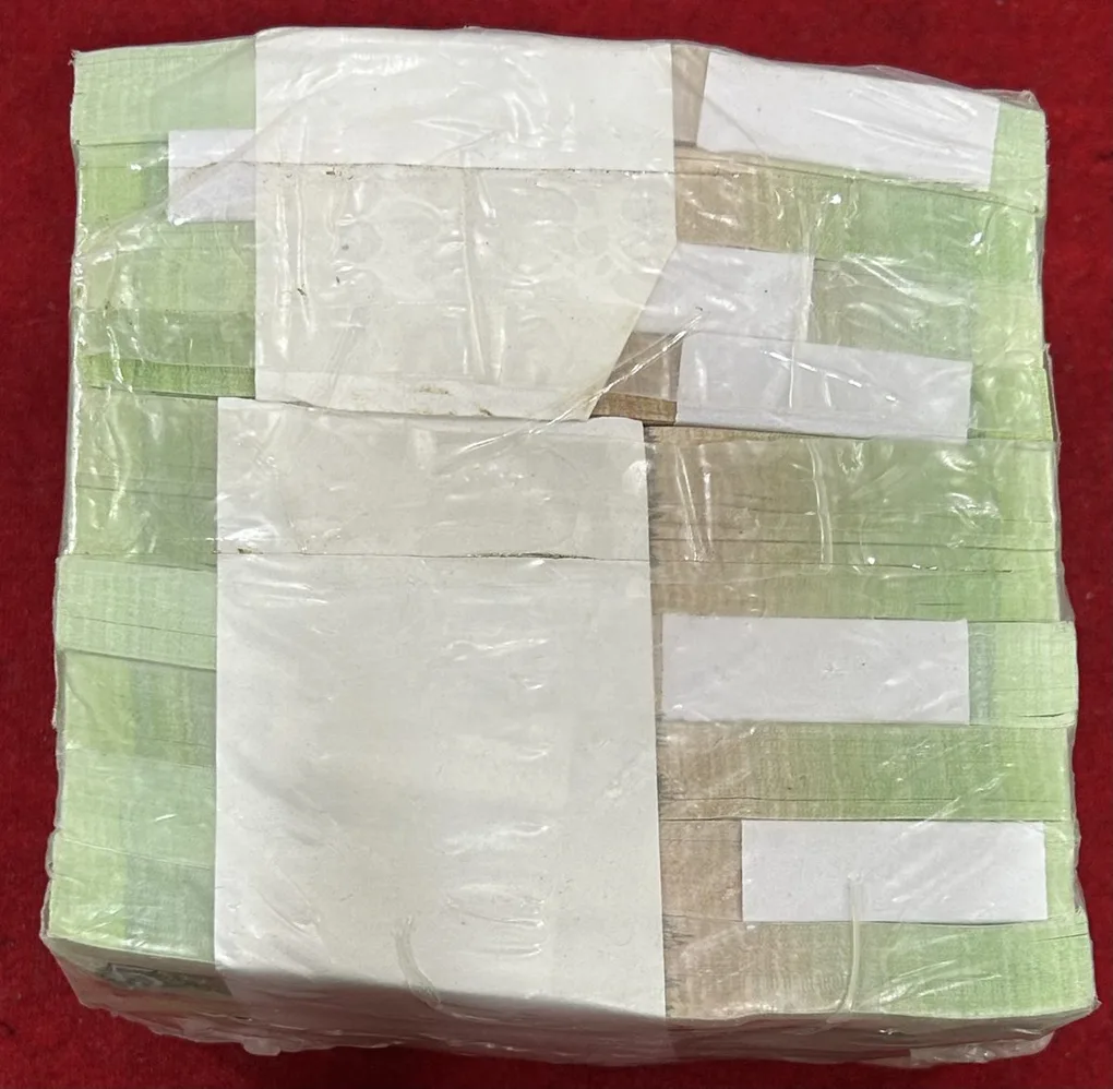 5 Rupees Sealed Mint Pack RIM Subbarao UNC Lowest Price (1000 Note Pack ) RIM