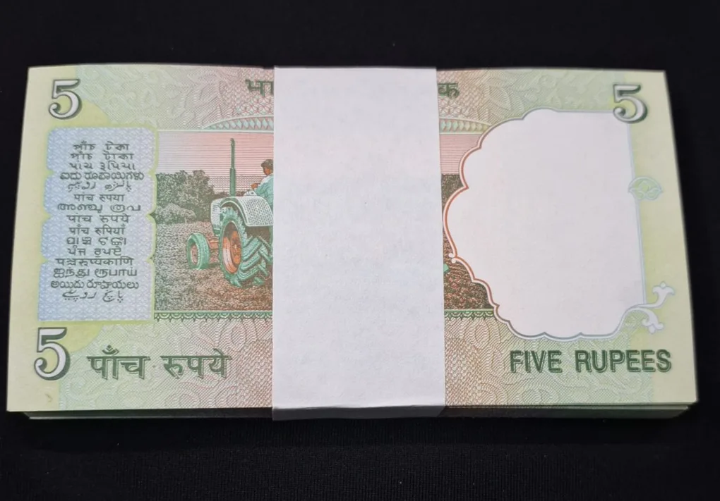 5 Rupee Bundle GEM UNC Condition Starting 420 CHOR Number Ending 786 Rare Bendle Serial No. 420701