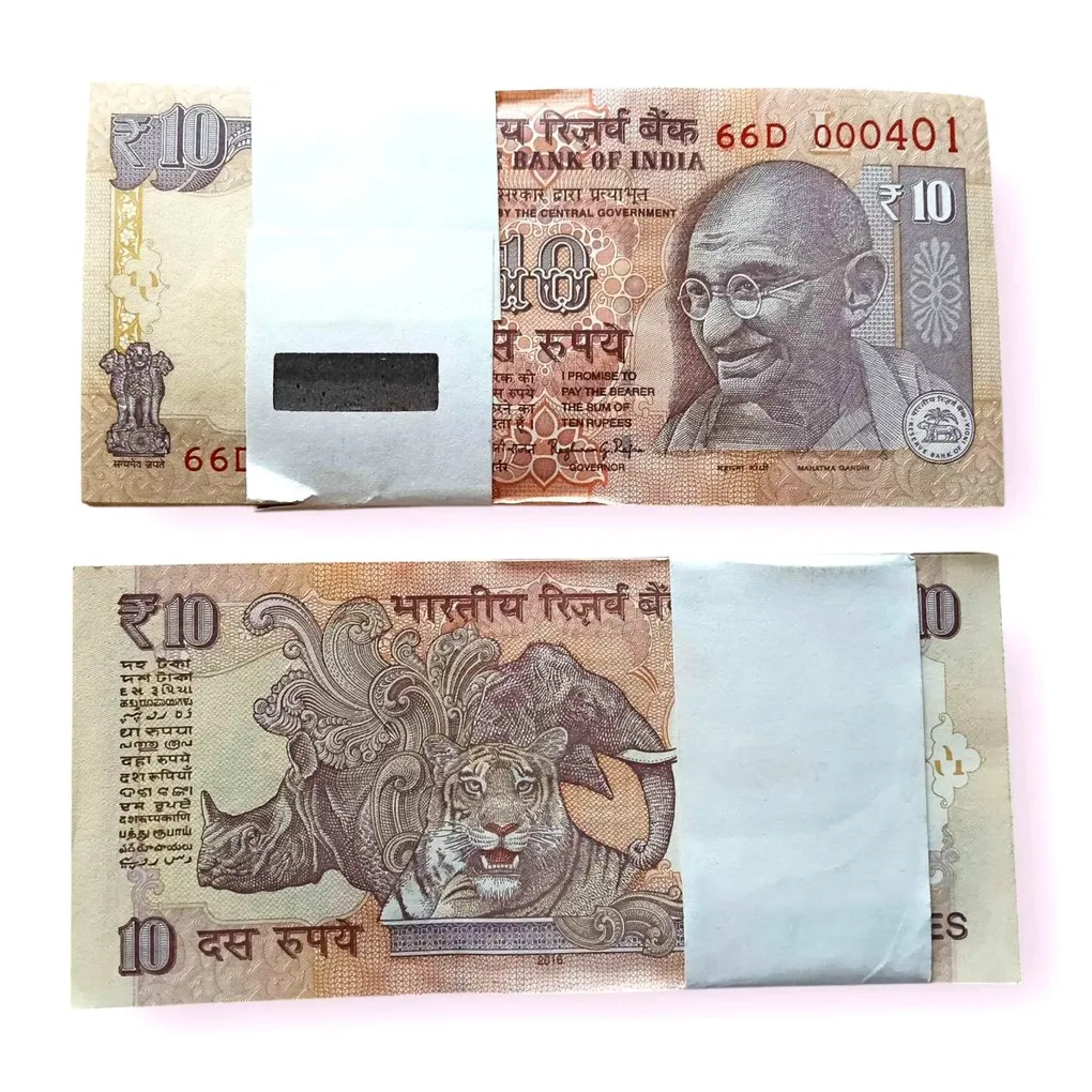 Rs 10 India Banknote Low Serial Issue 000401 to 000500 GEM Unc Unique and Rare Inset L Telescope Issue