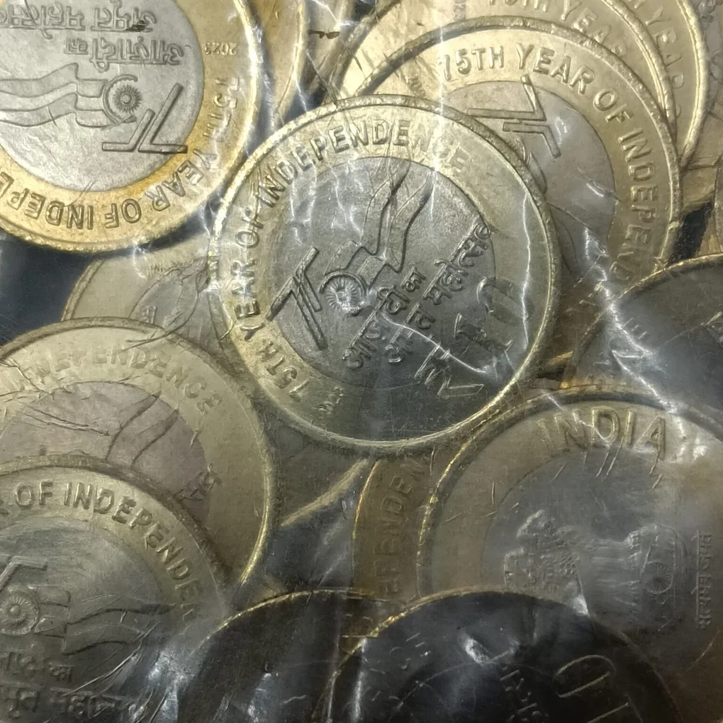 Ten Rs Akam Scare Coin Year 2023 Calcutta Mint RBI Sealed Packet 25 Pcs Pkt
