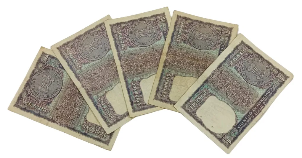 One Rupee Old Commemorative ssue Gandhi Lot 5 Notes are in Collectable Grades.