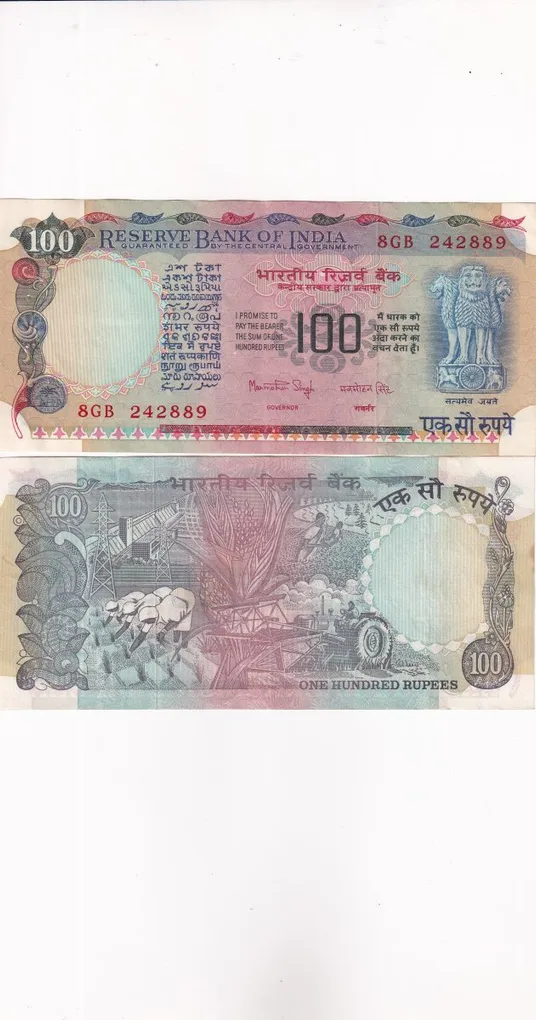 100 Rupees Agriculture Old Issue Governor Manmohan Singh U-FOLD Almost UNC Condition High Graded Note