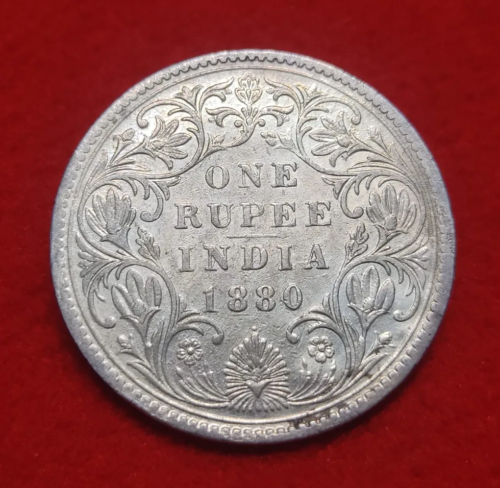 One Rupee Silver Coin Victoria Empress 1880 Bombay Mint