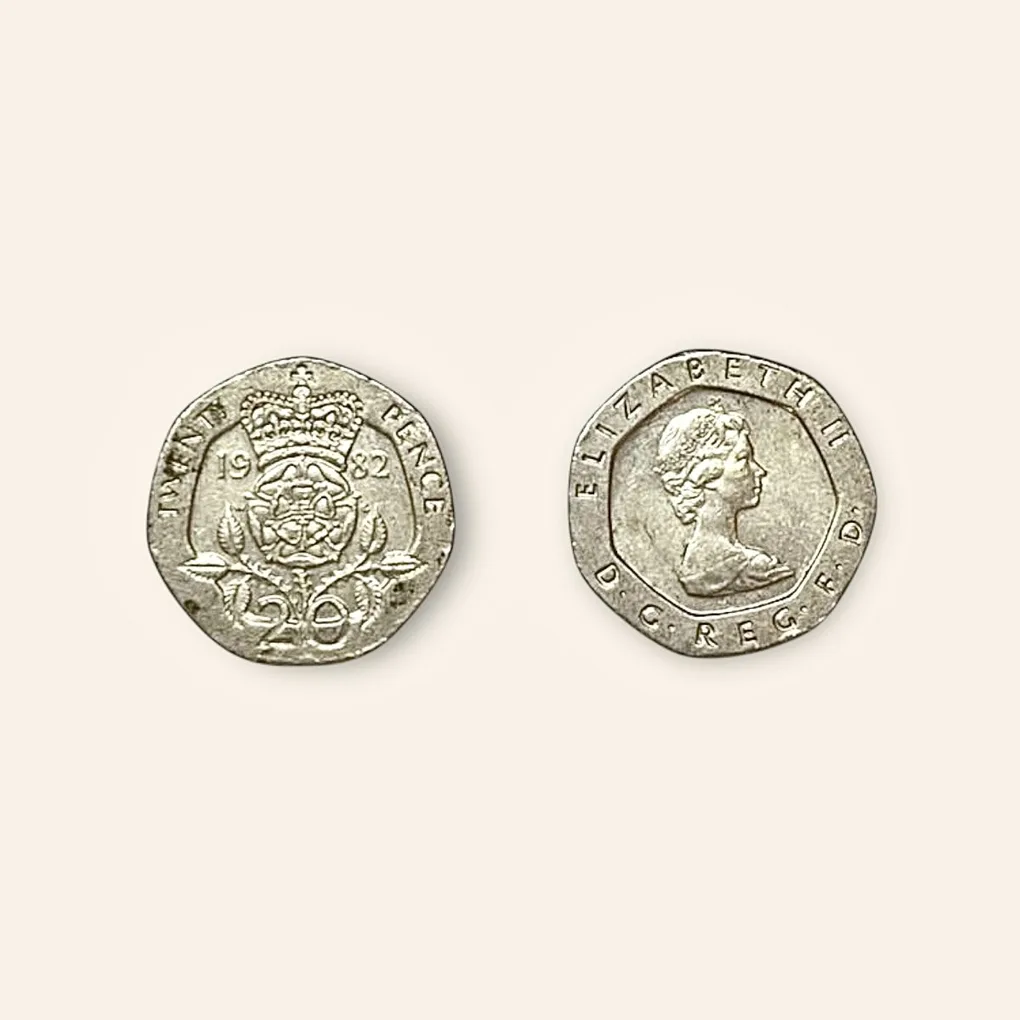 British Twenty Pence Coin From 1982 Very Unique and rare