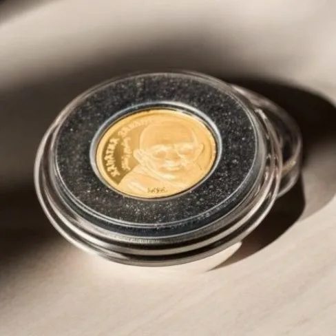 Mahatma Gandhi 1000 Tögrög Mahatma Gandhi Mongolian Mint Limited Edition Issue Pure 9999 Gold Unique and Rare