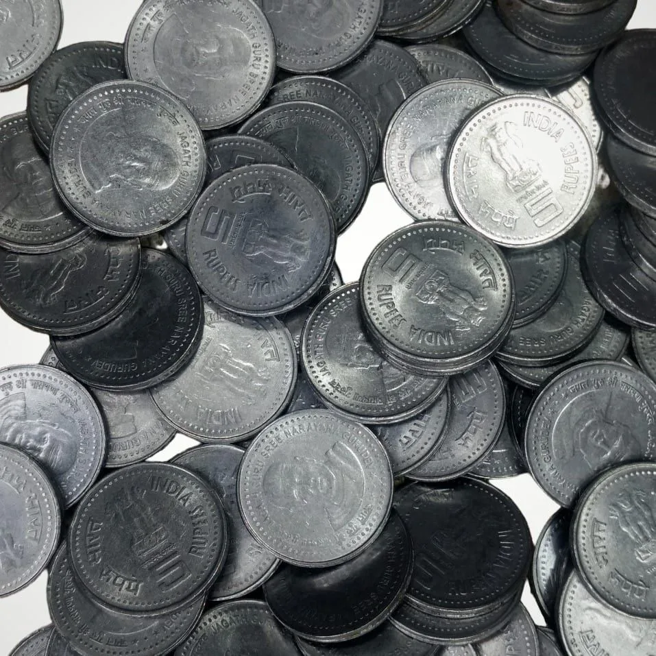10 Coin Lot of 5 Rupee Jagat Guru Shree Narayana Gurudev Randomly Coin Given