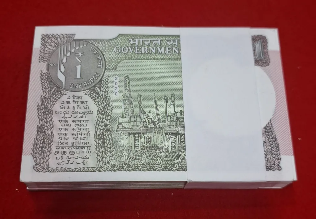 One Rupee Packet 2020 Doublie No. 850850 Serial No. 850801