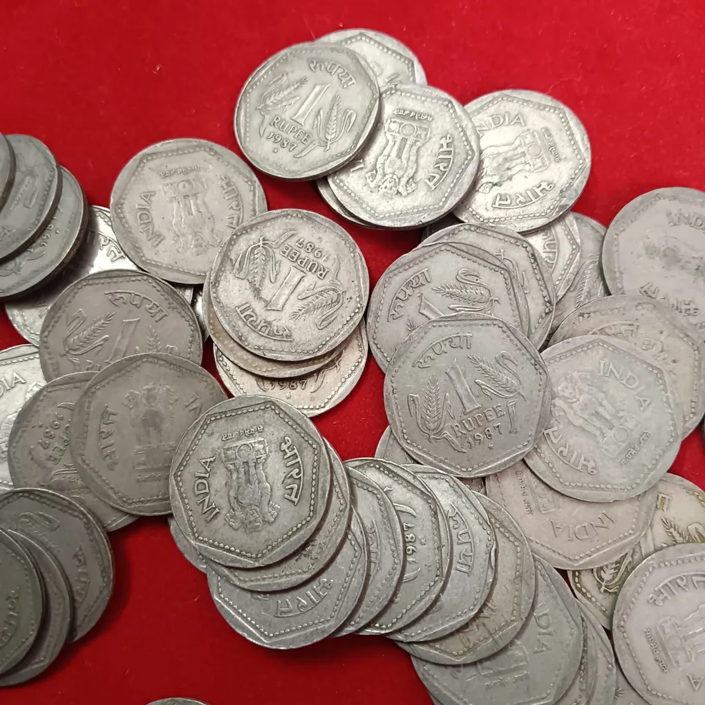 One Rs Scare Coin 1987 Hyderabad Mint 57 Pcs Given Most Demanding Item