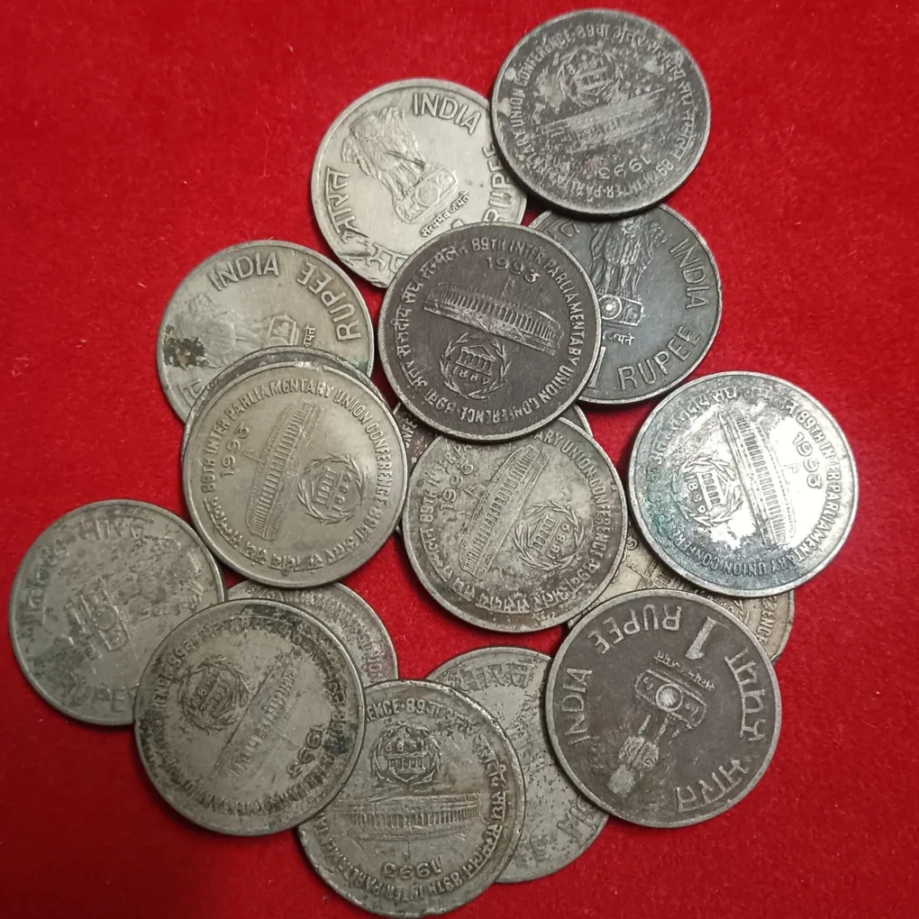 One Rs Rare Coin 89 th Inter Parliamentary Union Government 1993 Year 17 Pcs Given