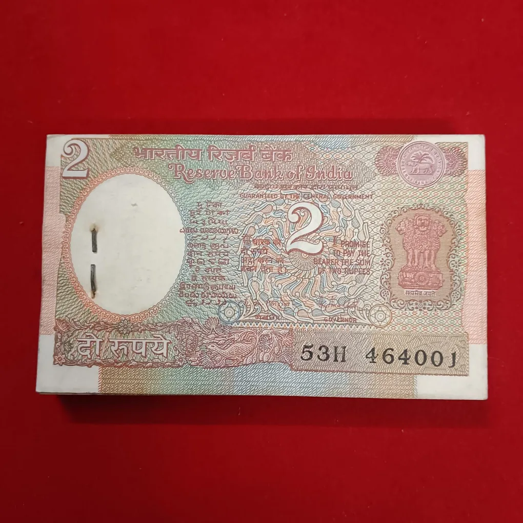 Two Rs Old Satalite Bundle Governor RN Malhotra Unc Condition 464001