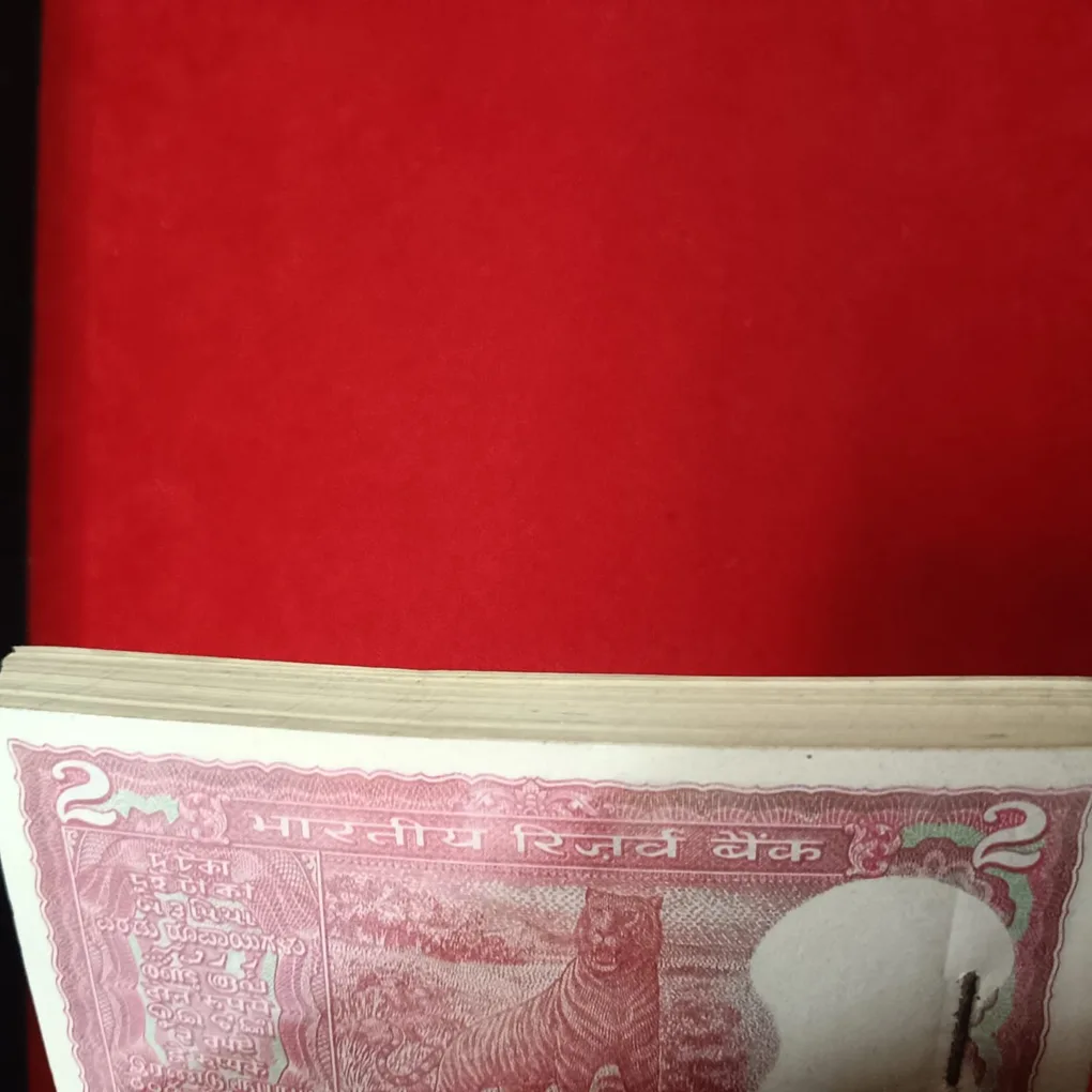 Two Rs Tiger Bundle Governor RN Malhotra UNC Condition 571001