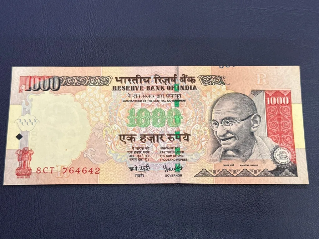 1000rs error with one side number missing in yv reddy