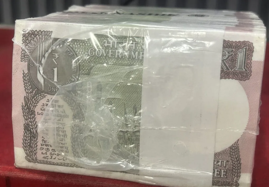 Rare 1 Rupee Rim 2020 Rare Date Complete RIM Sealed Mint Packed 1000 Notes GEM UNC