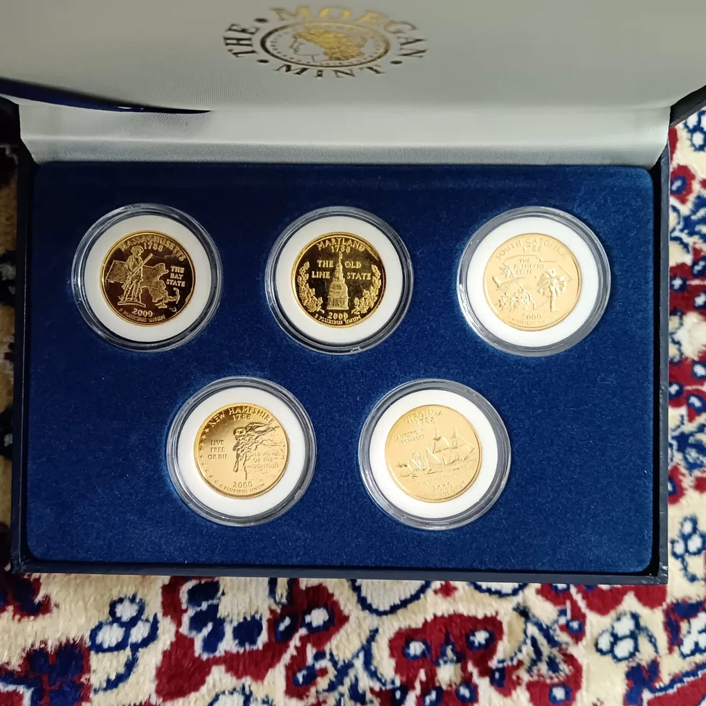 Extremely Rare Statehood Quarter Dollars United States of America Uncirculated Proof Coins Authenticity Certificate Morgan Mint By USA 24 Kt Gold Plated Issue Coin