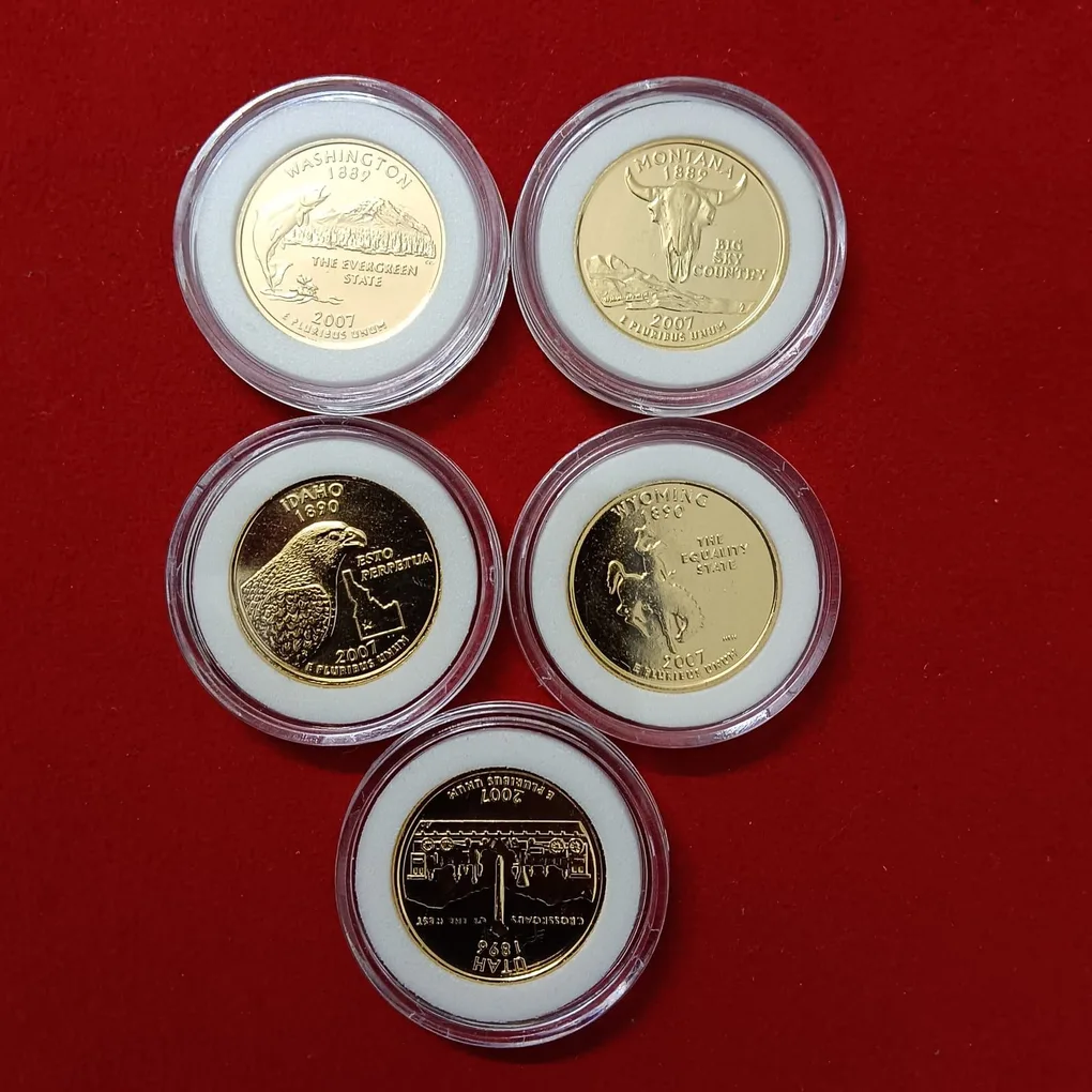 Extremely Rare State Quarter Dollars United States of America Uncirculated Proof Coins Authenticity Certificate Morgan Mint By USA 24 Kt Gold Plated Issue Coin 2007 Year