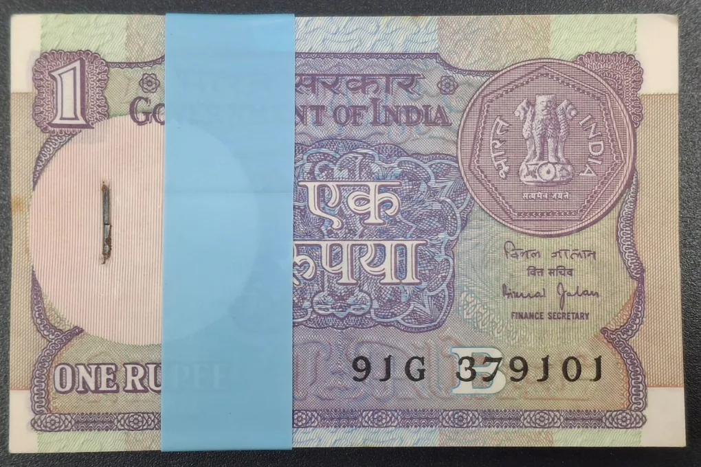 1 Rupees 1990 Governor Bimal Jalan rare unc Serial Packet