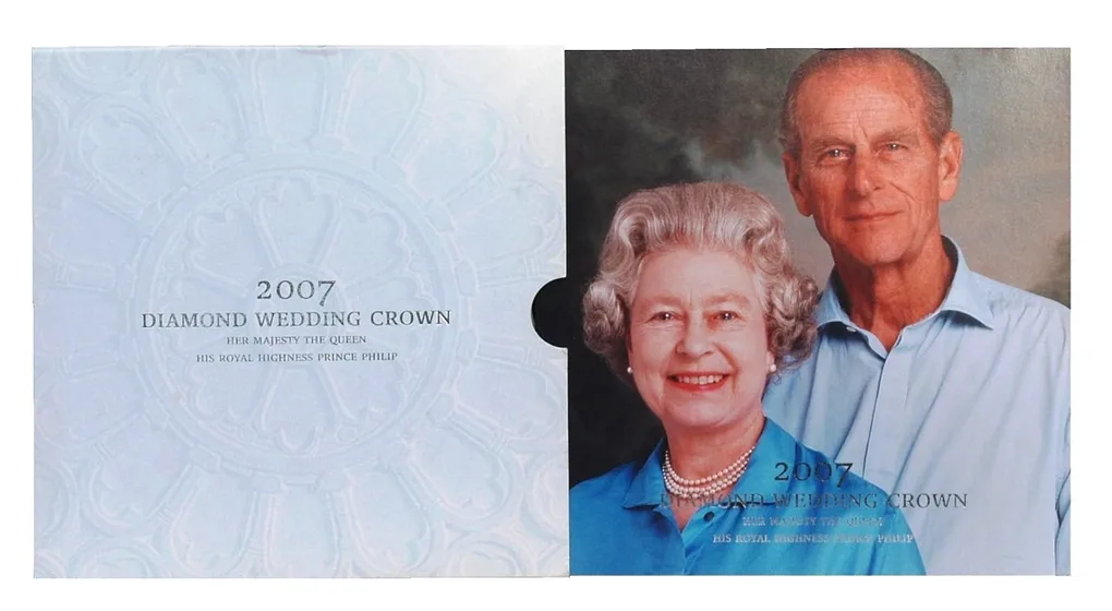 2007 Diamond Wedding Crown, Five Pounds Brilliant Special Issue Royal Mint Proof Set with Beautiful Certificate