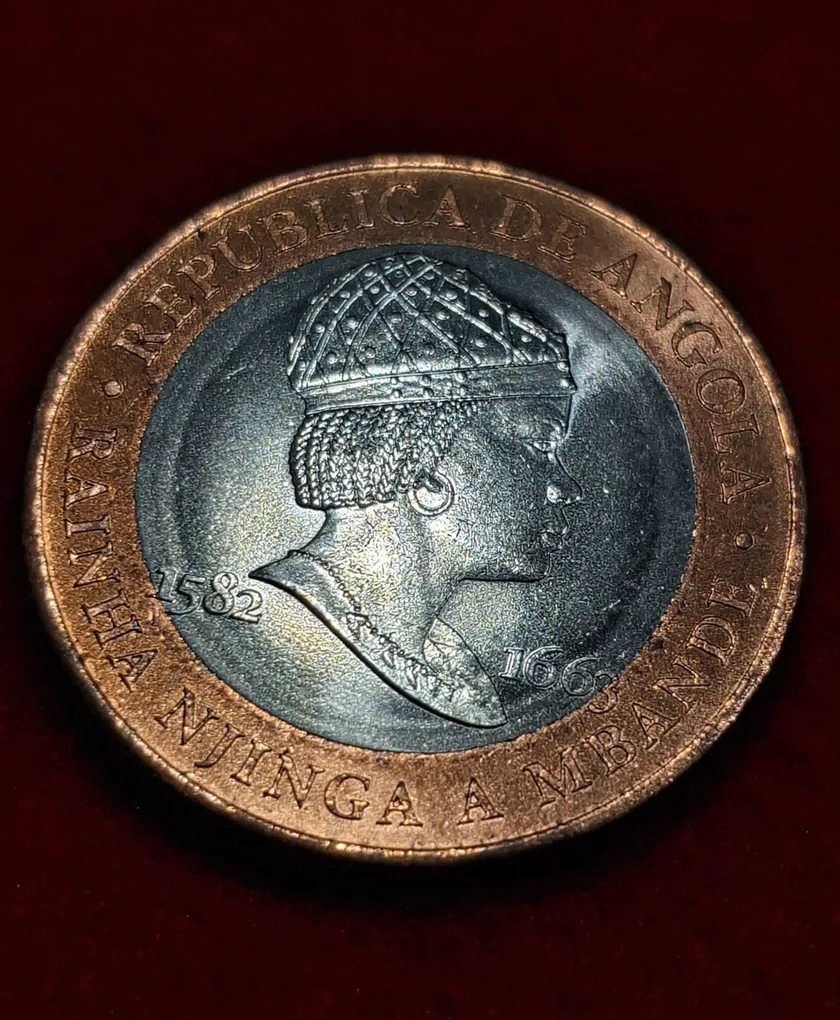 Angola 20 Kwanzas Coin GEM UNC Condition Coin