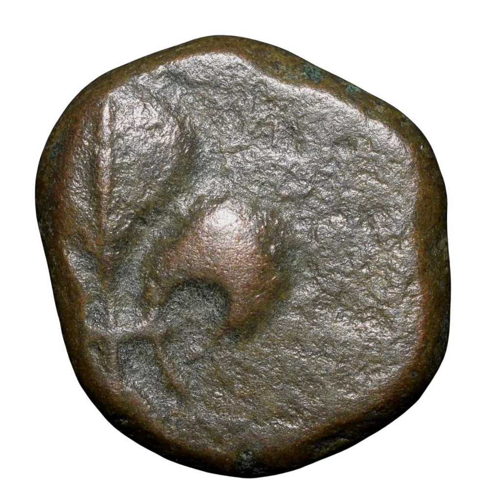 Copper Doudou Coin of INDO-French AD 1720-1835 with Fleur-de-lis