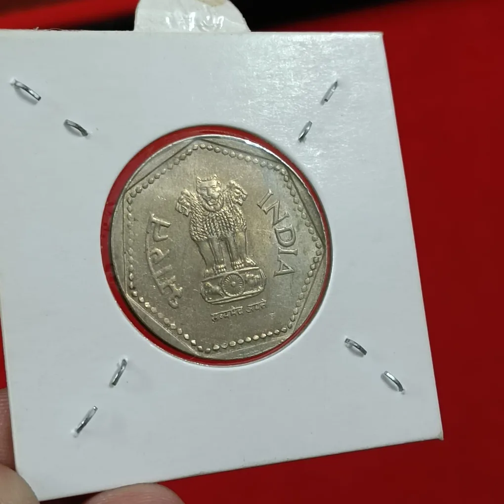 One Rs Ex Rare Coin Gem Unc Condition 1988 Year Noida Mint Luster Shown Coin