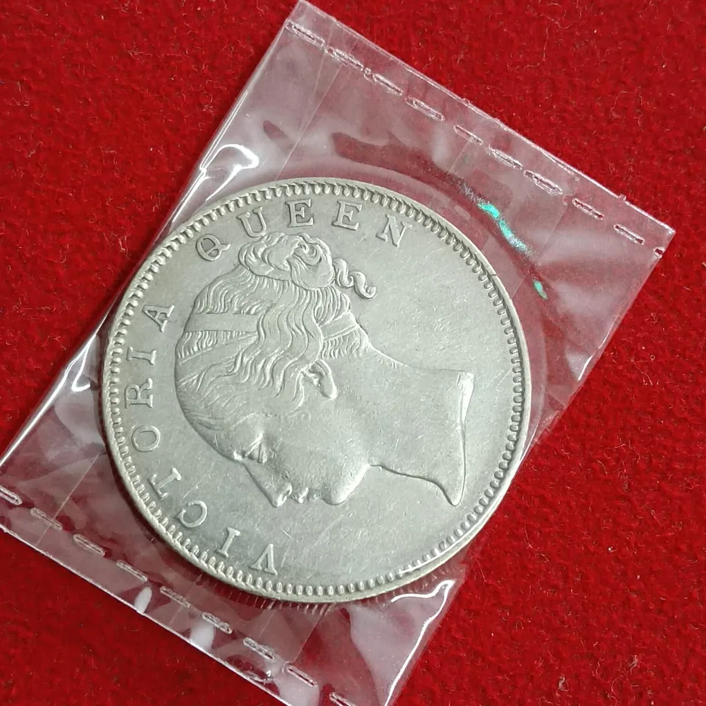 Victoria Queen One Ruppe Continuous Legend Silver Coin 1840 Year Bombay Mint Scare Coin Good Condition British of India 02