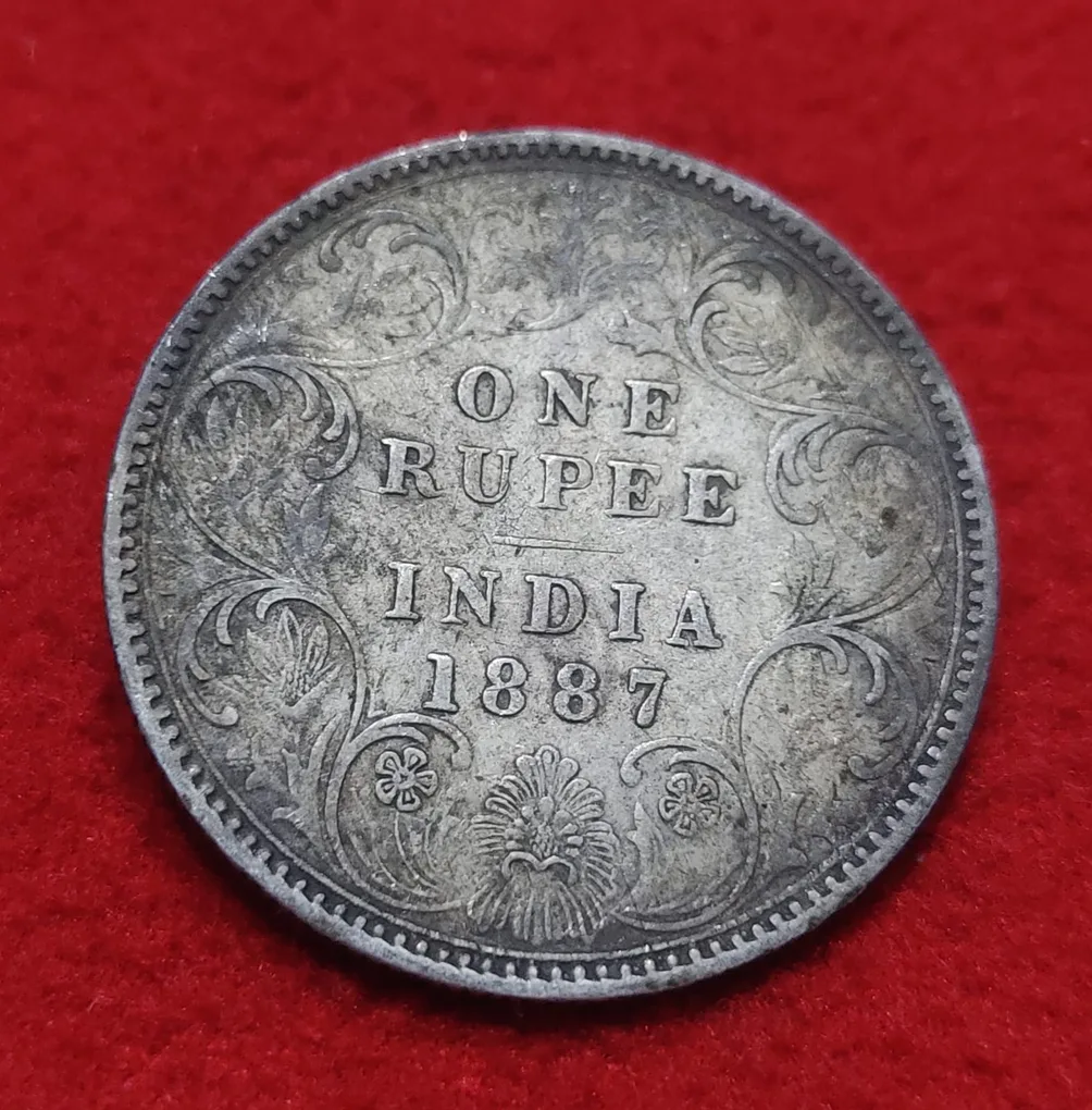One Rupee Silver Coin Victoria Empress 1887 Bombay Mint