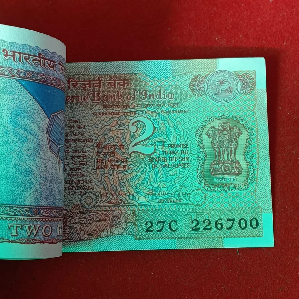 Two Rs Old Rare Satalite Bundle Governor S.Venketraman Reverse 786 Gem Unc Condition 226601