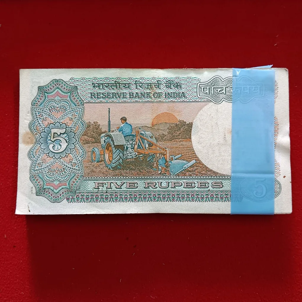 Five Rs Old Tractor Bundle Governor RN Malhotra 843801