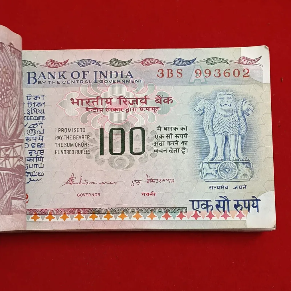 100 Rs Rare Old Agriculture Cobalt Issue Full Bundle Reverse 786 Governor S.Venketraman Unc Condition 993601