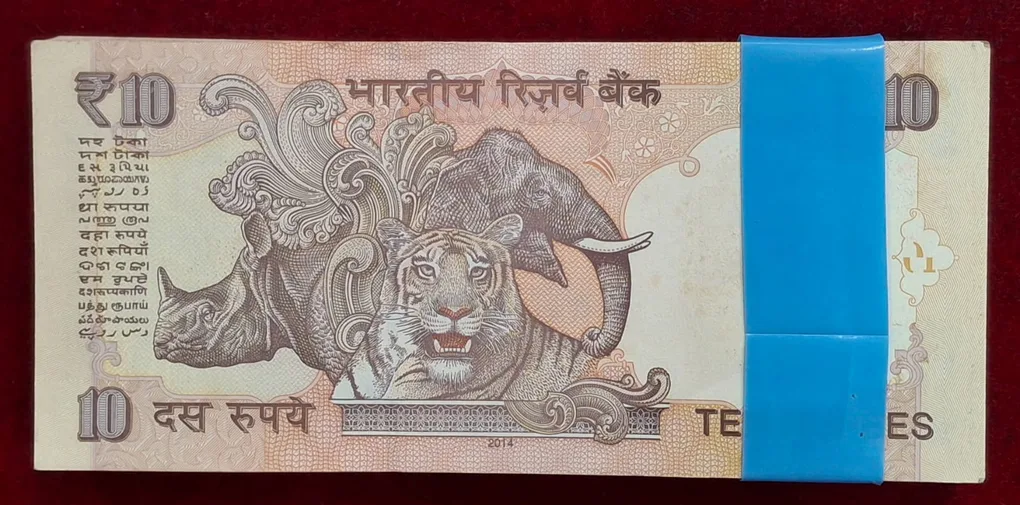 Star * Serial Packet 10 Rupees Governor Raghu RAM Rajan Rare ( 100 Note ) Serial Packet