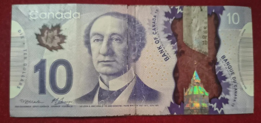 Canada 10 Dollars Polymer rare note