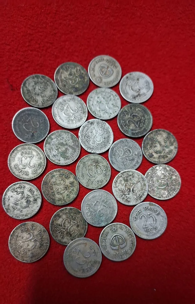 25 Paisa Coin 24 PCS MIX Date